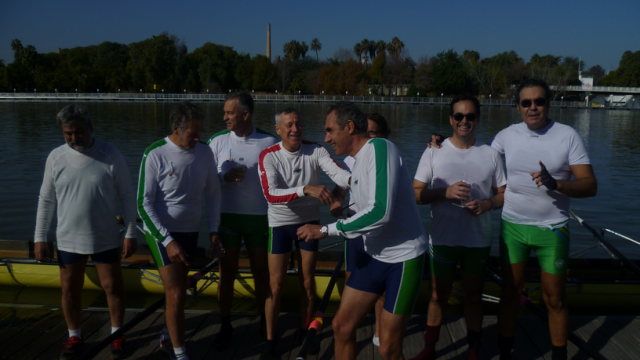 Regata de veteranos en Club de REMO "Ciudad de Sevilla"